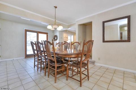 28 Brook Ter, Wayne, NJ 07470 photo 7
