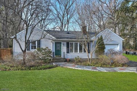 28 Brook Ter, Wayne, NJ 07470 photo 1