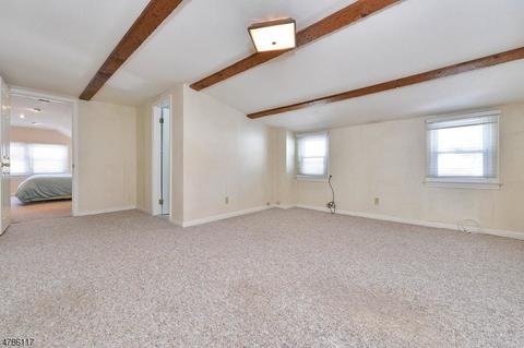28 Brook Ter, Wayne, NJ 07470 photo 17
