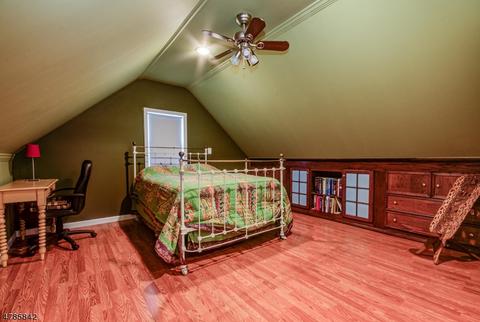 53 Coldevin Rd, Clark, NJ 07066 photo 20