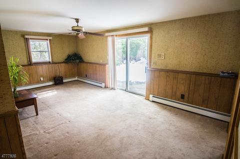 21 Kevin Pl, Wayne, NJ 07470 photo 14