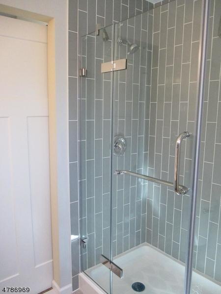 733 E Maple Ave, Lindenwold, NJ 08021 photo 14