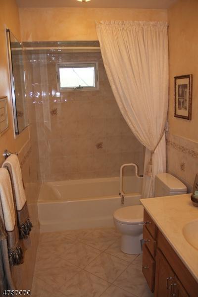 7 Devonshire Ter, Mount Olive Twp., NJ 07836 photo 11