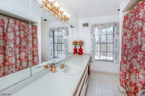 1 Peter Dr, Hackettstown, NJ 07840 photo 23