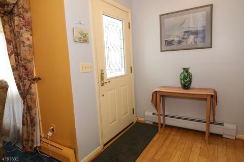 31 Bohnert Pl, Waldwick, NJ 07463 photo 4