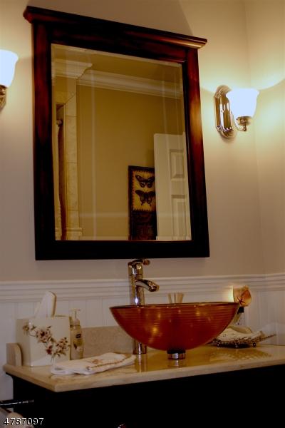 141 Maple Ave, Berkeley Heights, NJ 07922 photo 9