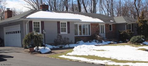 141 Maple Ave, Berkeley Heights, NJ 07922 photo 1