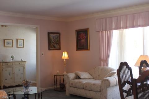 141 Maple Ave, Berkeley Heights, NJ 07922 photo 3