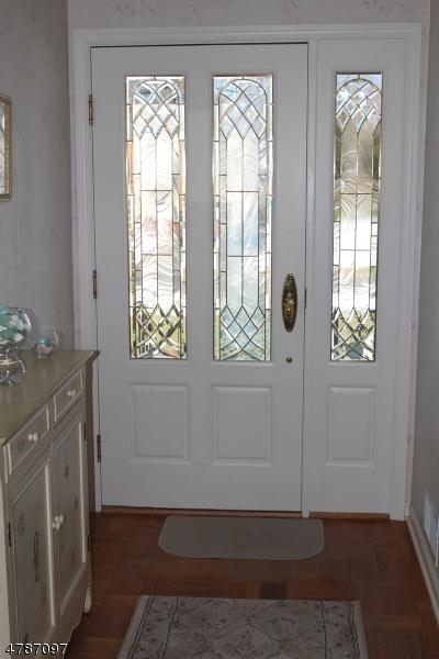 141 Maple Ave, Berkeley Heights, NJ 07922 photo 2