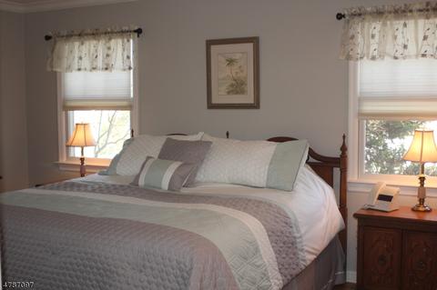 141 Maple Ave, Berkeley Heights, NJ 07922 photo 11