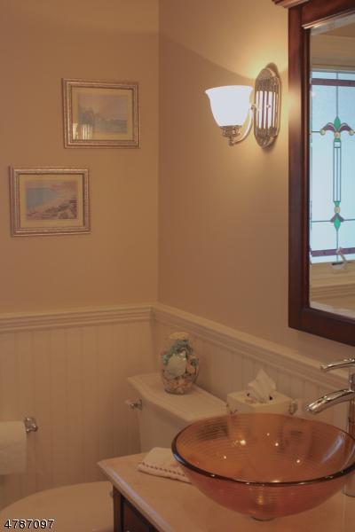141 Maple Ave, Berkeley Heights, NJ 07922 photo 10