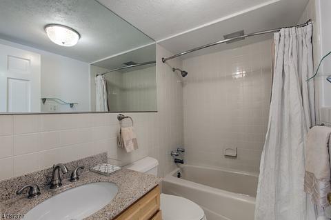 107 Mountainside Rd, Mendham, NJ 07945 photo 17