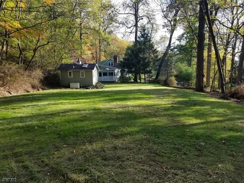 107 Mountainside Rd, Mendham, NJ 07945 photo 2