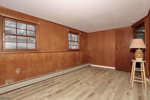 172 Kennedy Ct, Paramus, NJ 07652 photo 17