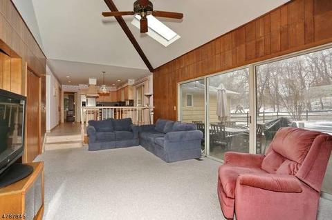 16 Hess Ct, Upper Saddle River, NJ 07458 photo 12