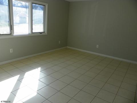 14 Franklin Pl, Haskell, NJ 07420 photo 17