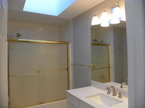 14 Franklin Pl, Haskell, NJ 07420 photo 3