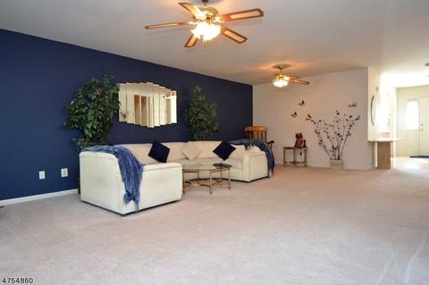114 Butternut Dr, Wayne, NJ 07470 photo 9