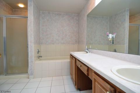 114 Butternut Dr, Wayne, NJ 07470 photo 15