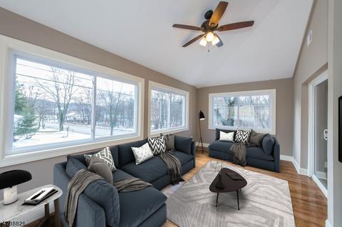 96 Perry St, Dover, NJ 07801 photo 9