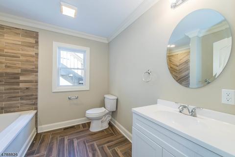 96 Perry St, Dover, NJ 07801 photo 14