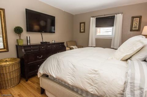 42 Highview Ter, Dover, NJ 07801 photo 10