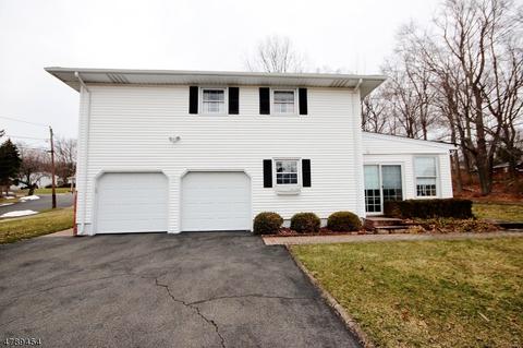 36 Kossuth Pl, Wayne, NJ 07470 photo 3