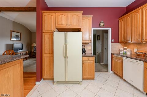 58 Highview Ter, Dover, NJ 07801 photo 8