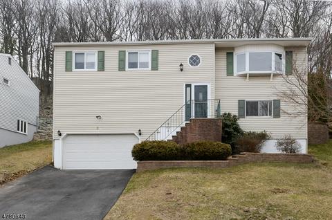 58 Highview Ter, Dover, NJ 07801 photo 1