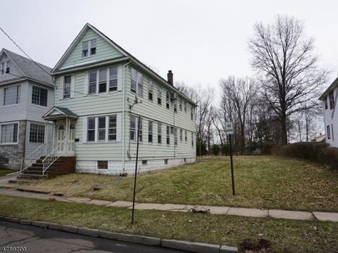 210 E 9th Ave, Roselle, NJ 07203 photo 4