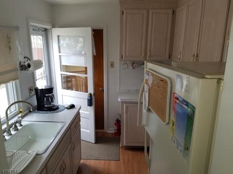 8 Limecrest Rd, Andover, NJ 07821 photo 9