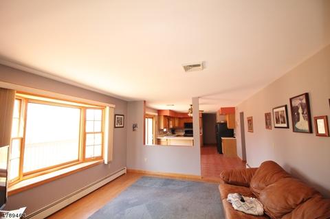 16 Limonite Rd, Hackettstown, NJ 07840 photo 5
