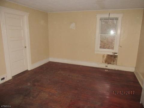 53 Doty Rd, Haskell, NJ 07420 photo 4