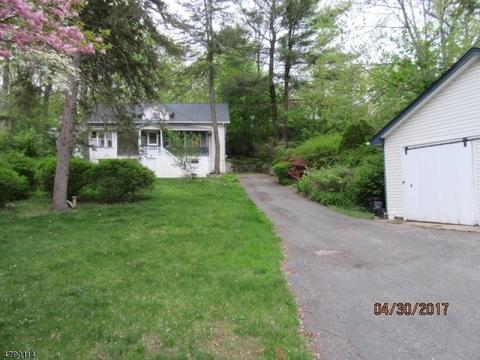 53 Doty Rd, Haskell, NJ 07420 photo 2