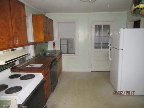 53 Doty Rd, Haskell, NJ 07420 photo 6