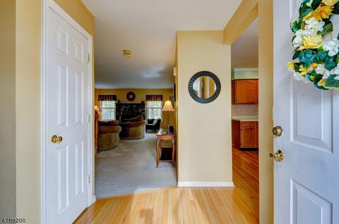 5 Apache Way, Branchburg, NJ 08876 photo 4