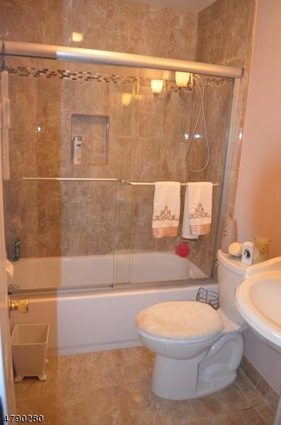55 Fairmount Ave, Bridgewater, NJ 08807 photo 17