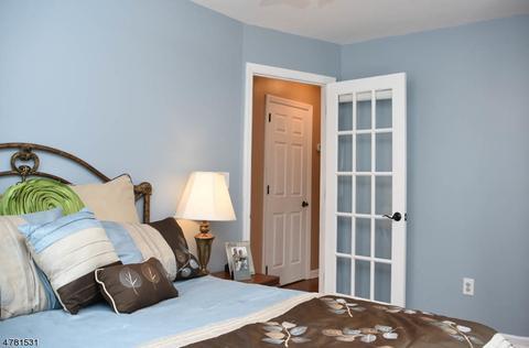 12 E Academy Dr, Hanover, NJ 07981 photo 5