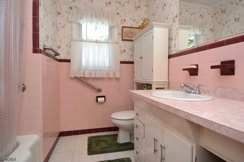 20 Wendt Ln, Wayne, NJ 07470 photo 13
