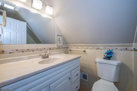 355 E 7th Ave, Roselle, NJ 07203 photo 6
