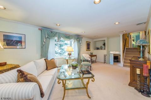 178 Fredrick St, Paramus, NJ 07652 photo 7