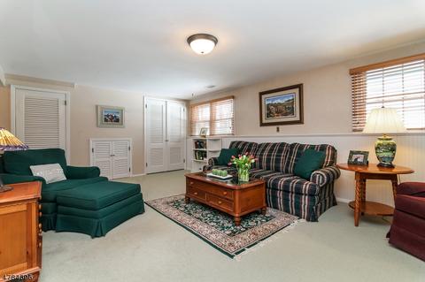230 Sutton Dr, Berkeley Heights, NJ 07922 photo 10
