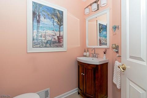 7 Daisy Rd, Berkeley Heights, NJ 07922 photo 11