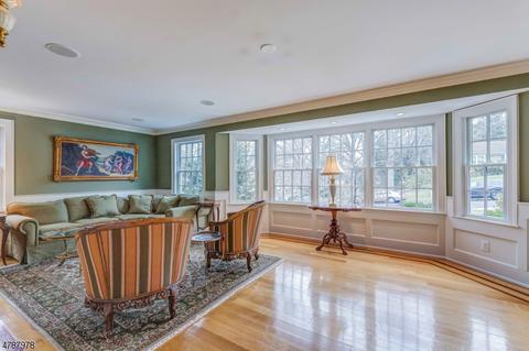 9 Twombly Dr, Summit, NJ 07901 photo 5