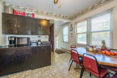 7 Alps Rd, Wayne, NJ 07470 photo 9