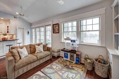 48 Myrtle Ave, Millburn, NJ 07041 photo 12
