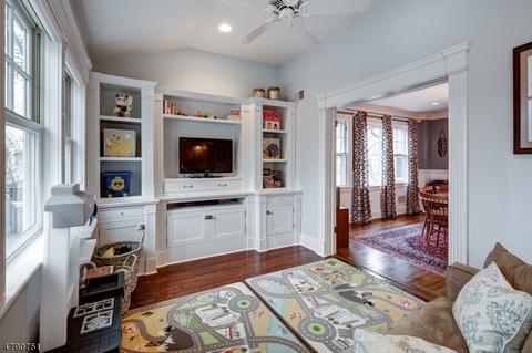 48 Myrtle Ave, Millburn, NJ 07041 photo 11