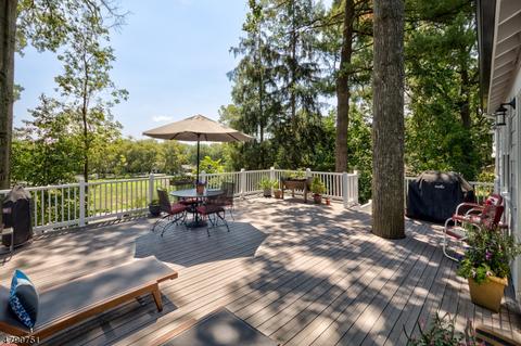 48 Myrtle Ave, Millburn, NJ 07041 photo 22