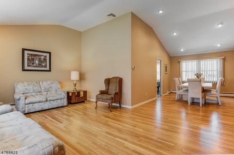 26 Cypress Ter, Springfield, NJ 07081 photo 7