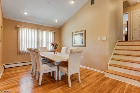 26 Cypress Ter, Springfield, NJ 07081 photo 9